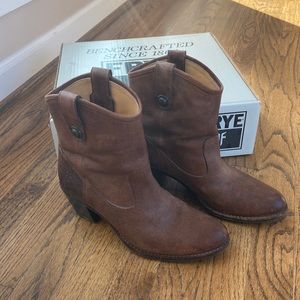 Frye Jackie Button Short Boots
